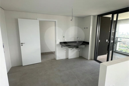 Apartamento à venda com 2 suítes em Jardim Morumbi, São Paulo, SP