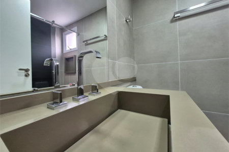 Apartamento à venda com 4 quartos, sendo 2 suítes, em Jardim Vazani, São Paulo, SP