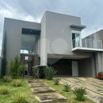 Casa à venda com 3 suítes no condomínio Residencial Terra Nobre, Indaiatuba - SP