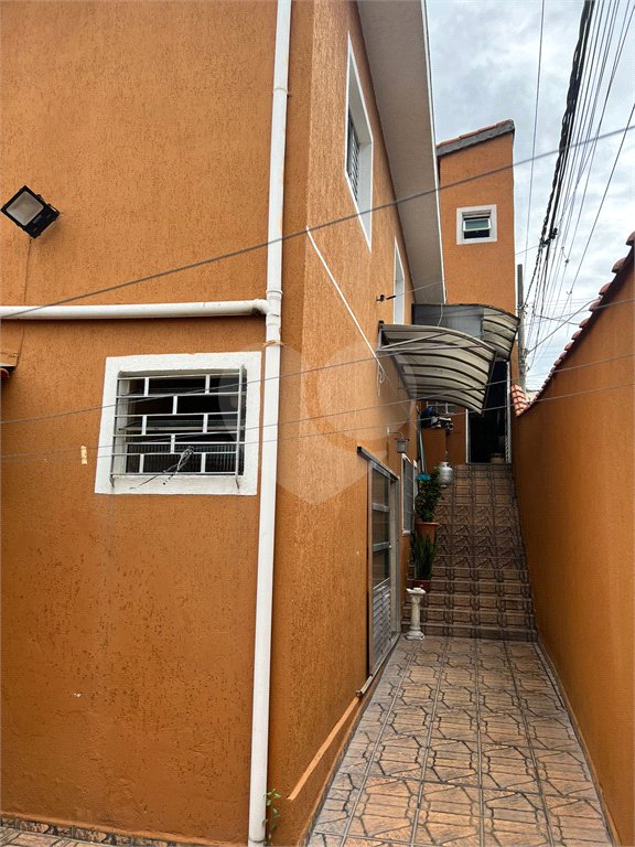 Casa à venda com 3 quartos, sendo 1 suíte, em Jardim Dourado, Guarulhos, SP