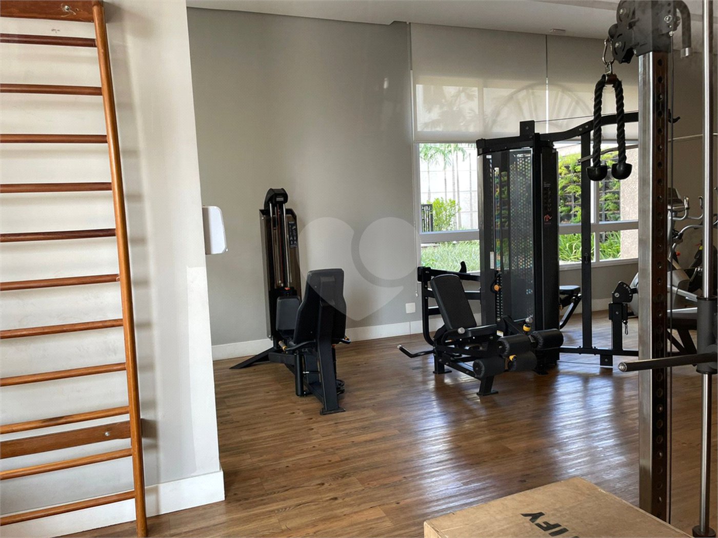 Apartamento à venda com 3 suítes em Vila Romana, São Paulo, SP