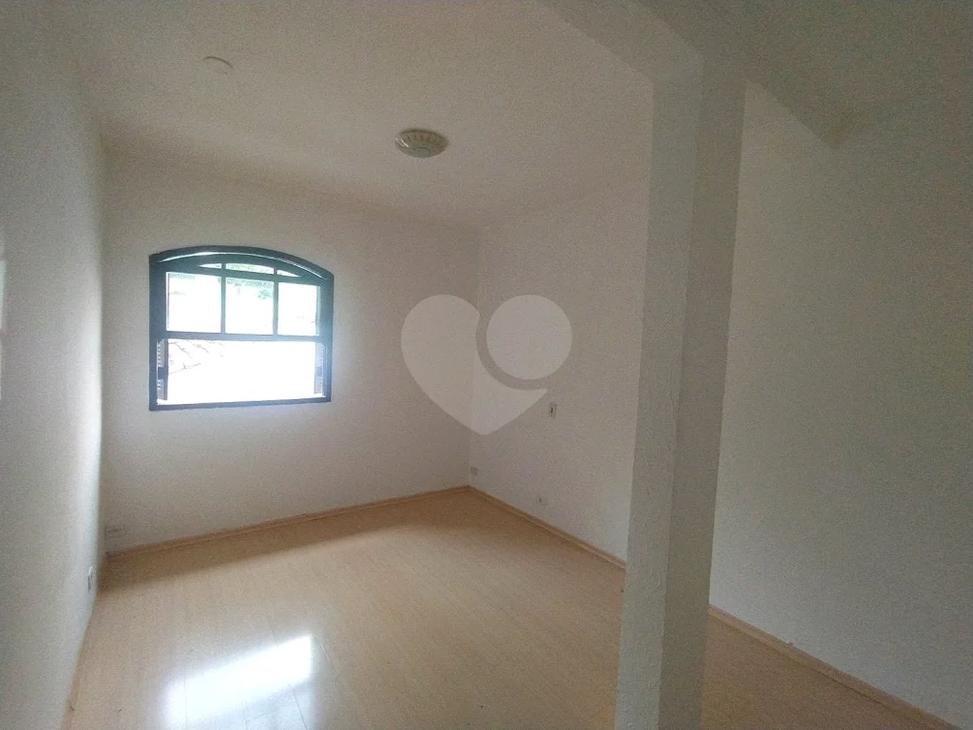 Casa à venda com 10 quartos, sendo 1 suíte, em Santa Teresinha, São Paulo, SP
