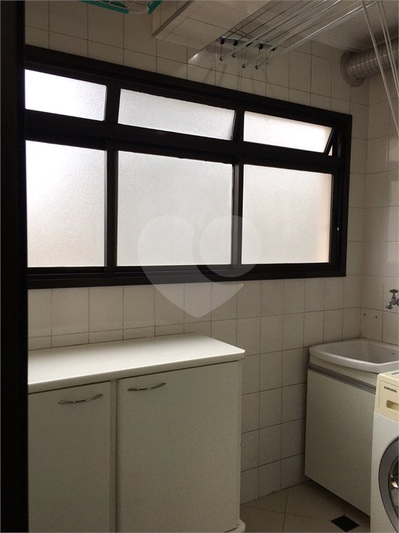 Apartamento à venda com 2 quartos, sendo 1 suíte, em Vila Pompéia, São Paulo, SP