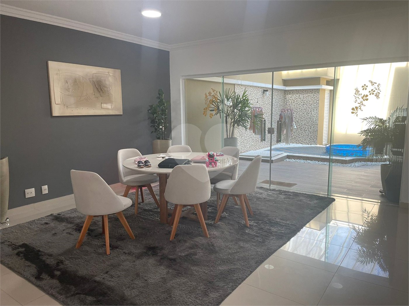 Casa à venda com 3 suítes no condomínio Valença, Sorocaba - SP