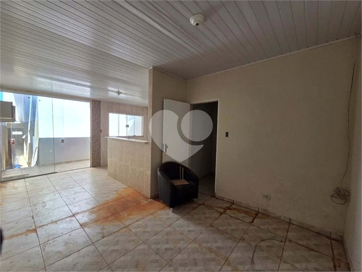 Casa à venda com 3 quartos, sendo 1 suíte, em Vila José Salem, Itapetininga, SP