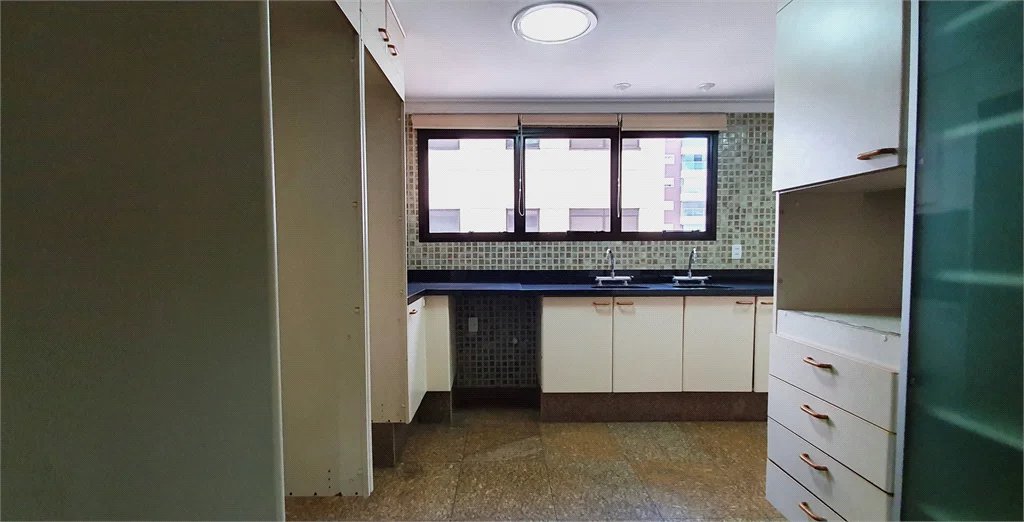Apartamento à venda com 4 suítes em Brooklin Novo, São Paulo, SP