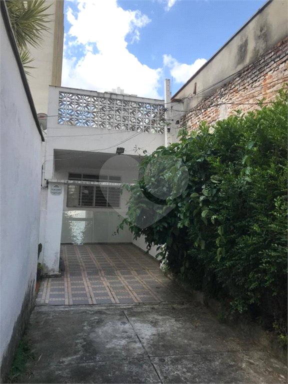 Casa à venda com 3 quartos, sendo 1 suíte,  em Vila Olímpia, São Paulo, SP