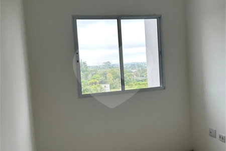 Casa à venda ou para alugar com 2 quartos no condomínio Residencial Caxangá 2, Suzano - SP