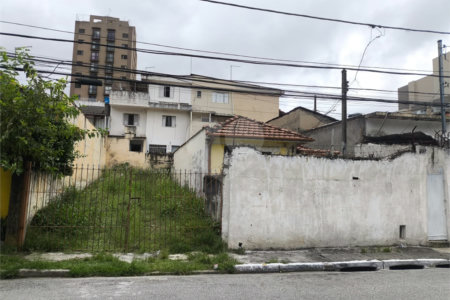 Terreno à venda em Vila Vitório Mazzei, São Paulo, SP