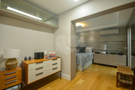 Apartamento à venda com 3 suítes em Jardim Fonte do Morumbi, São Paulo, SP