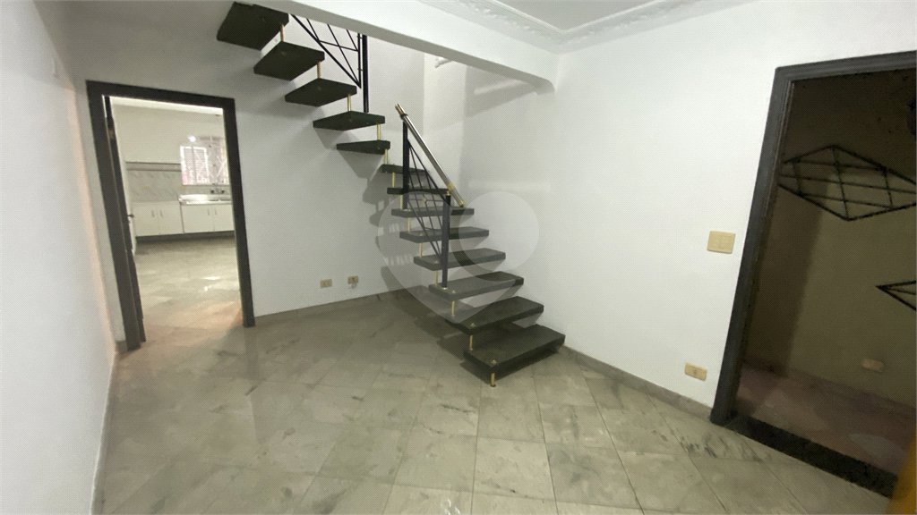 Sobrado à venda com 2 quartos, sendo 1 suíte, em Campo Belo, São Paulo, SP
