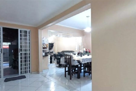 Casa à venda com 3 quartos, sendo 1 suíte, em Jardim Cumbica, Guarulhos, SP
