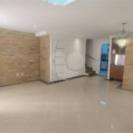 Casa para alugar com 3 quartos, sendo 1 suíte, no condomínio Santanna, São Paulo - SP