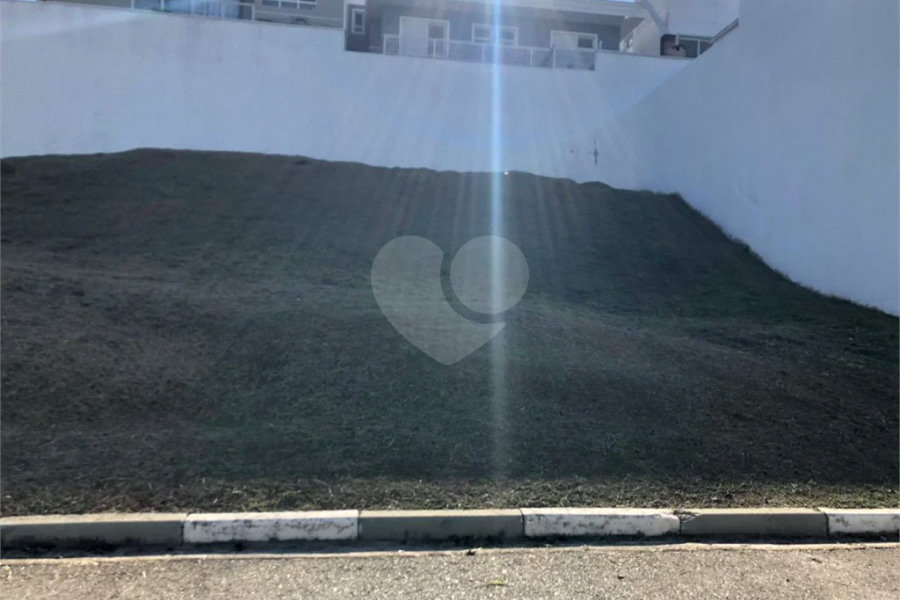 Terreno à venda em Horto, São Paulo, SP