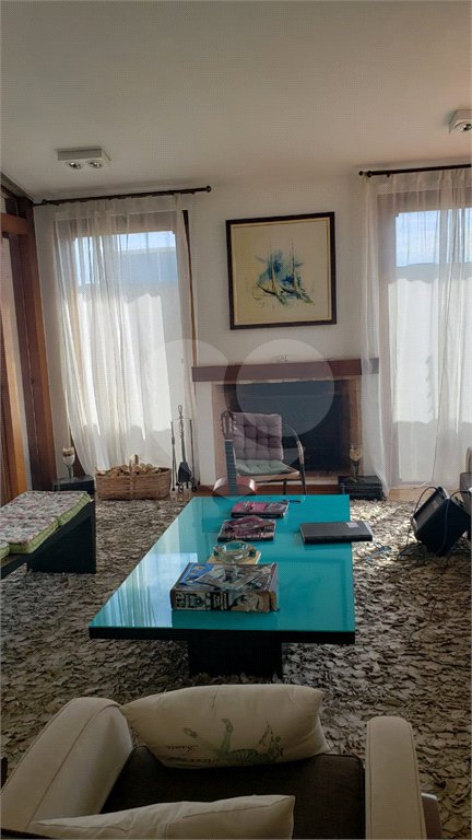 Casa de Vila à venda com 3 quartos, sendo 2 suítes, em Jardim Emília, Sorocaba, SP