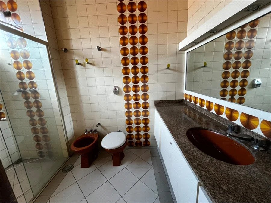 Sobrado à venda com 3 quartos, sendo 1 suíte, em Rolinópolis, São Paulo, SP