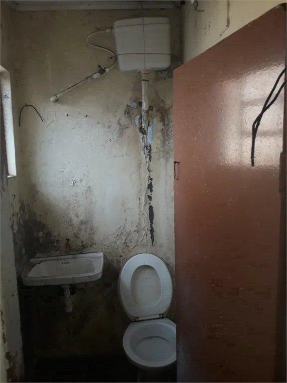 Casa à venda com 2 quartos em Lapa de Baixo, São Paulo, SP