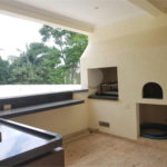 Casa à venda com 4 suítes no condomínio Vilaretto, São Paulo - SP