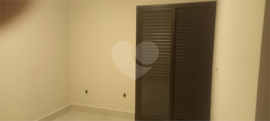 Casa Térrea à venda com 3 quartos, sendo 1 suíte, em Jardim Bom Sucesso, Indaiatuba, SP