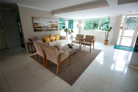Apartamento à venda com 2 quartos, sendo 1 suíte,  no Centro, São Roque, SP