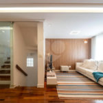 Casa à venda com 4 quartos, sendo 2 suítes, no condomínio Melbourne Residence, São Paulo - SP