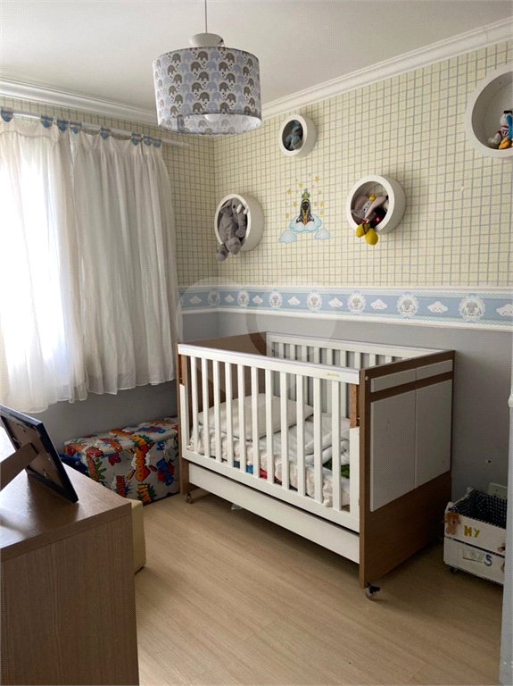 Casa à venda com 3 quartos, sendo 1 suíte, no condomínio Villaggio Portobello, São Paulo - SP