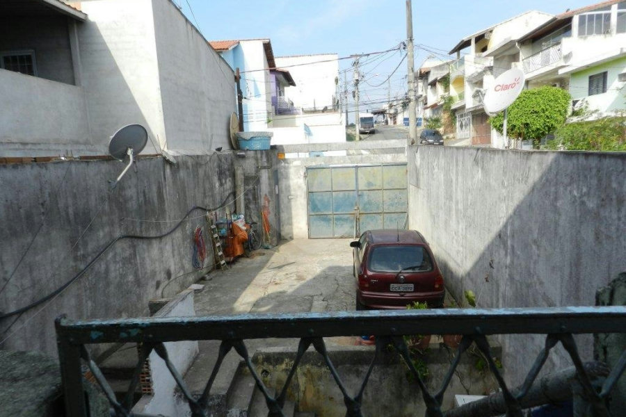 Casa à venda com 9 quartos em Jaraguá, São Paulo, SP