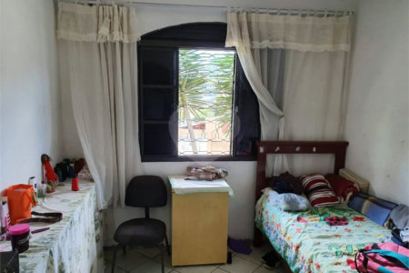 Casa à venda com 3 quartos, sendo 1 suíte, em Jardim Ikeda, Suzano, SP