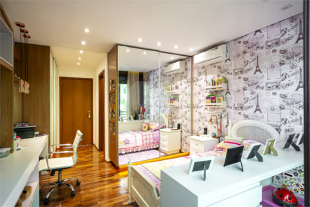 Casa à venda com 4 suítes no condomínio Vila Flora, São Paulo - SP