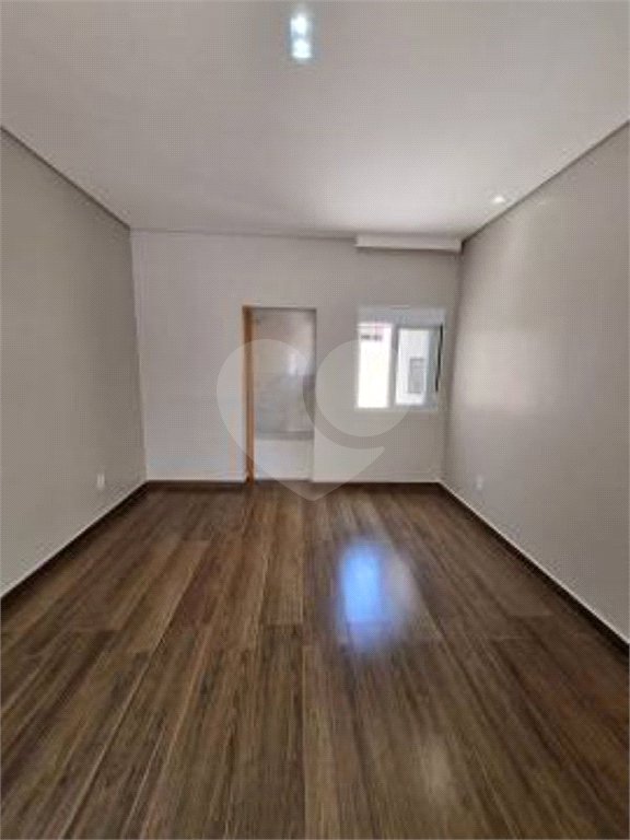 Casa à venda com 5 quartos, sendo 2 suítes,  em Vila Gonçalves, São Bernardo do Campo, SP