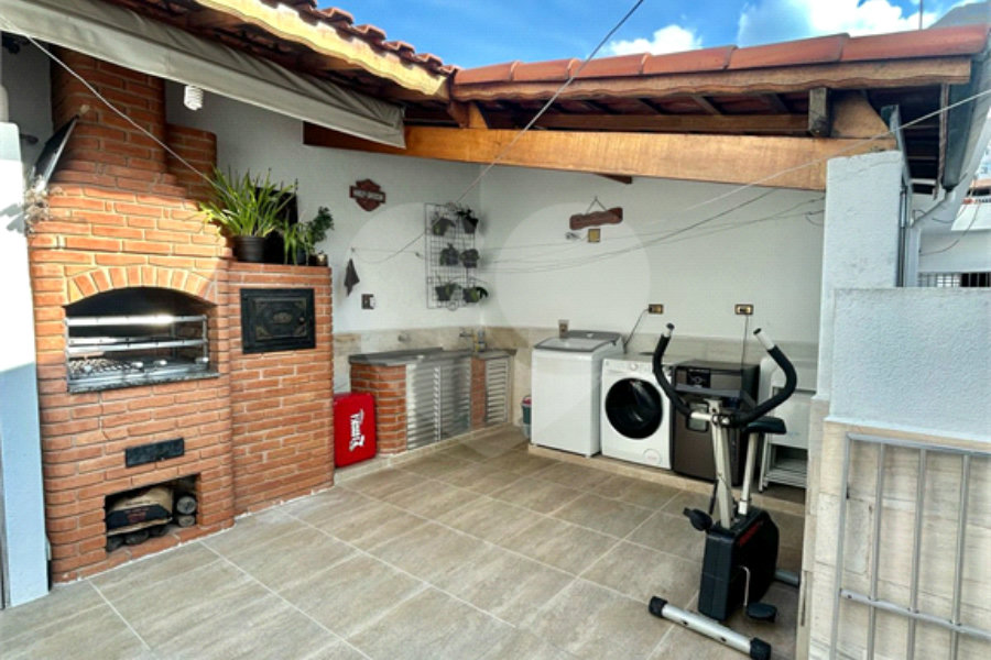 Sobrado à venda com 3 suítes em Vila Guilherme, São Paulo, SP