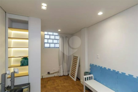 Apartamento à venda com 4 quartos, sendo 2 suítes, em Higienópolis, São Paulo, SP