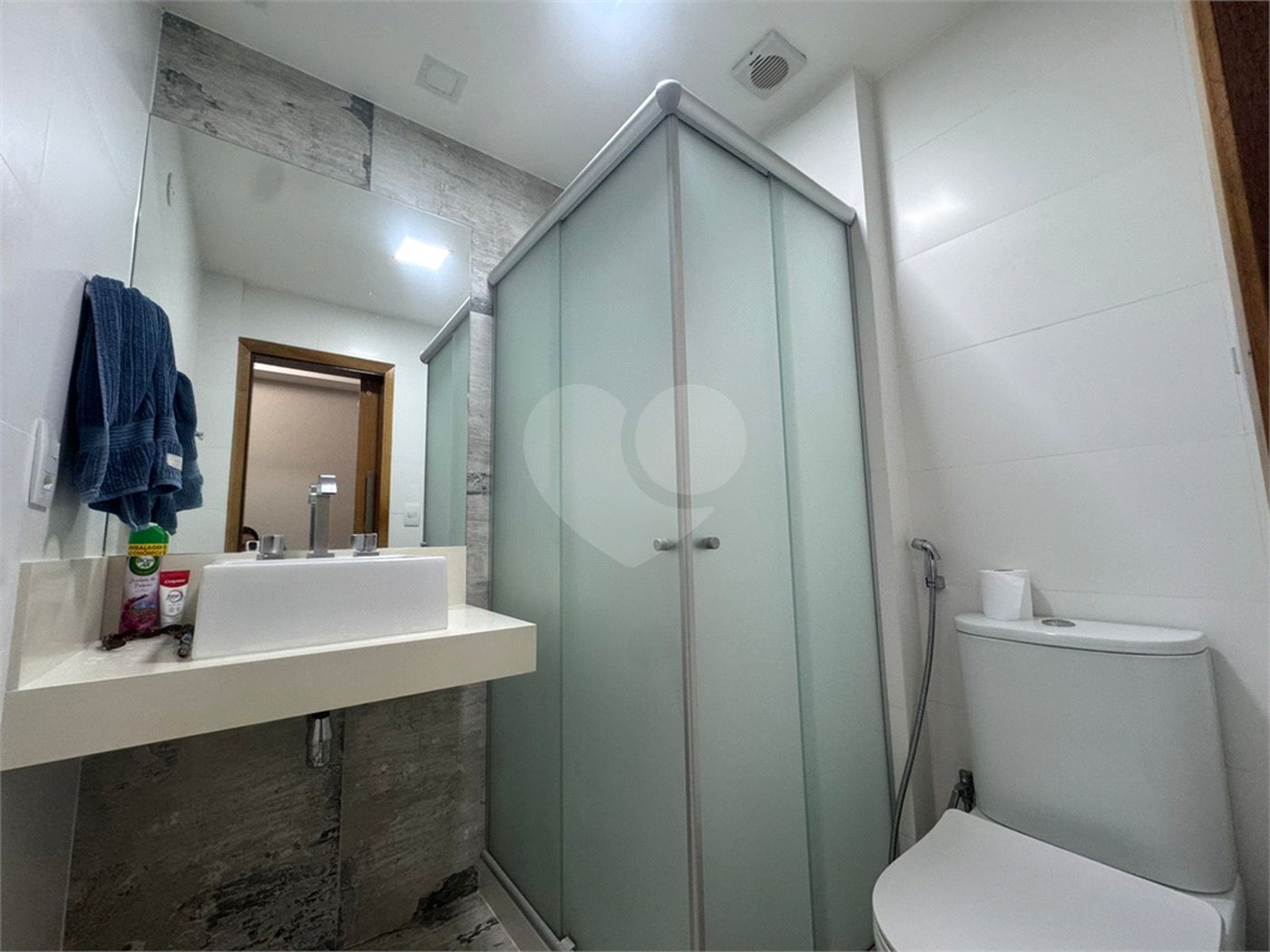 Apartamento à venda com 3 quartos, sendo 1 suíte, em Tijuca, Rio de Janeiro, RJ