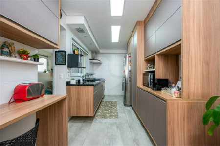 Apartamento à venda com 3 suítes em Jardim Caboré, São Paulo, SP