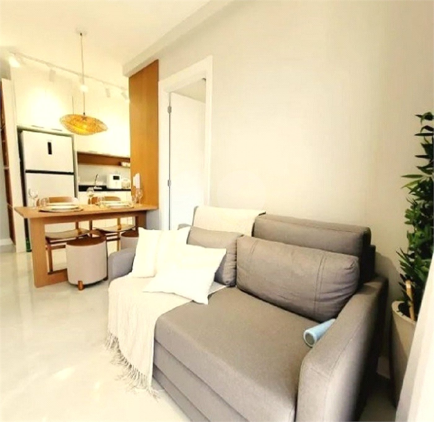 Apartamento 39m² 1 Suíte 1 banheiro Mobiliado e Reformado no Campo Belo/SP Pronto para Morar ou Investir. Estuda permuta