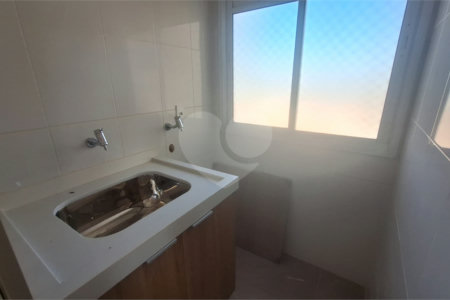 Apartamento à venda com 3 quartos, sendo 1 suíte, em Wanel Ville, Sorocaba, SP