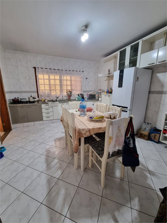 Sobrado à venda com 4 quartos, sendo 2 suítes, em Vila Mazzei, São Paulo, SP