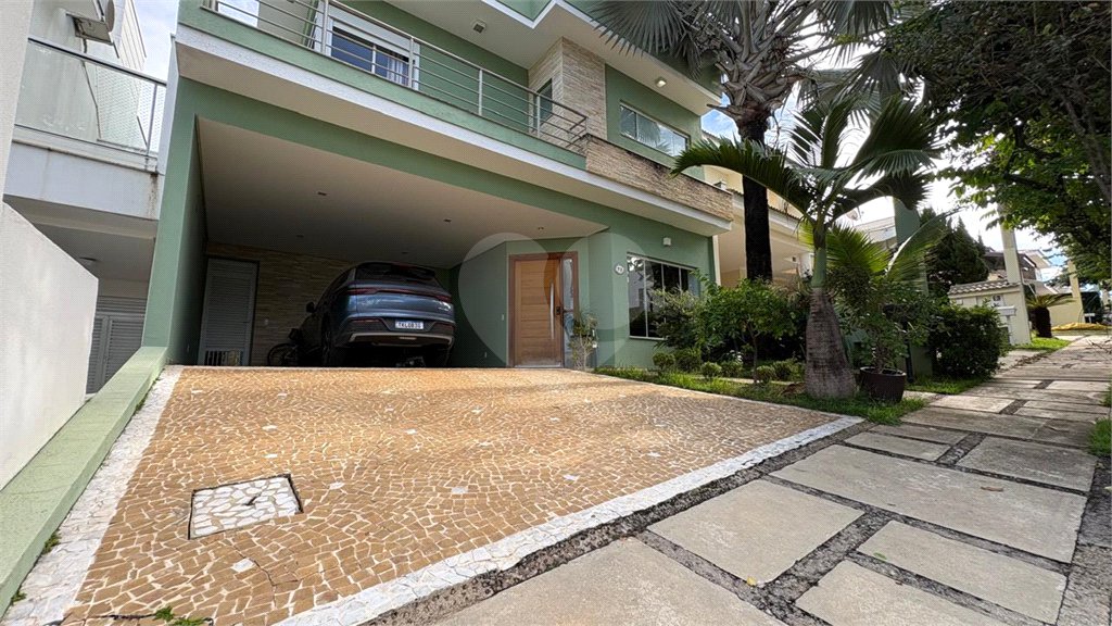Casa à venda com 3 suítes no condomínio Residencial Villa dos Inglezes, Sorocaba - SP