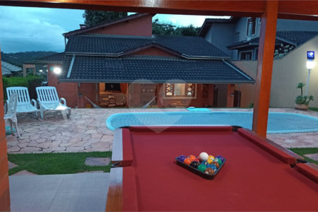 Casa à venda ou para alugar com 3 quartos, sendo 1 suíte, no condomínio Paysage Noble, Vargem Grande Paulista - SP