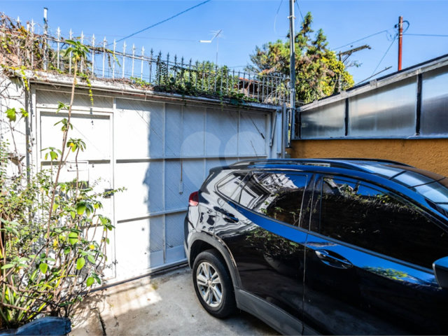Casa à venda com 2 quartos, sendo 1 suíte,  em Jardim Paulistano, São Paulo, SP