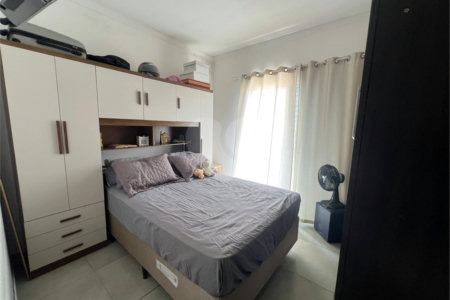 Casa à venda com 2 quartos, sendo 1 suíte, em Vila Barão, Sorocaba, SP