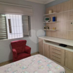 Sobrado à venda com 3 quartos, sendo 1 suíte, em Tremembé, São Paulo, SP