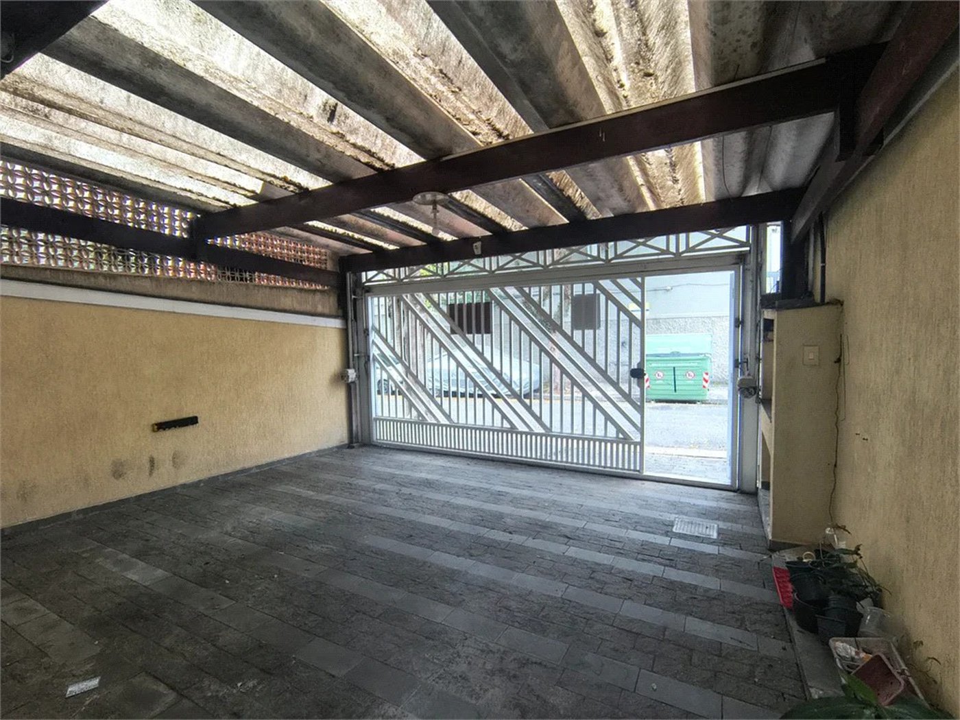 Sobrado à venda com 3 quartos, sendo 1 suíte,  em Butantã, São Paulo, SP