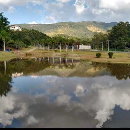 Terreno à venda no condomínio Itaporã, Atibaia - SP