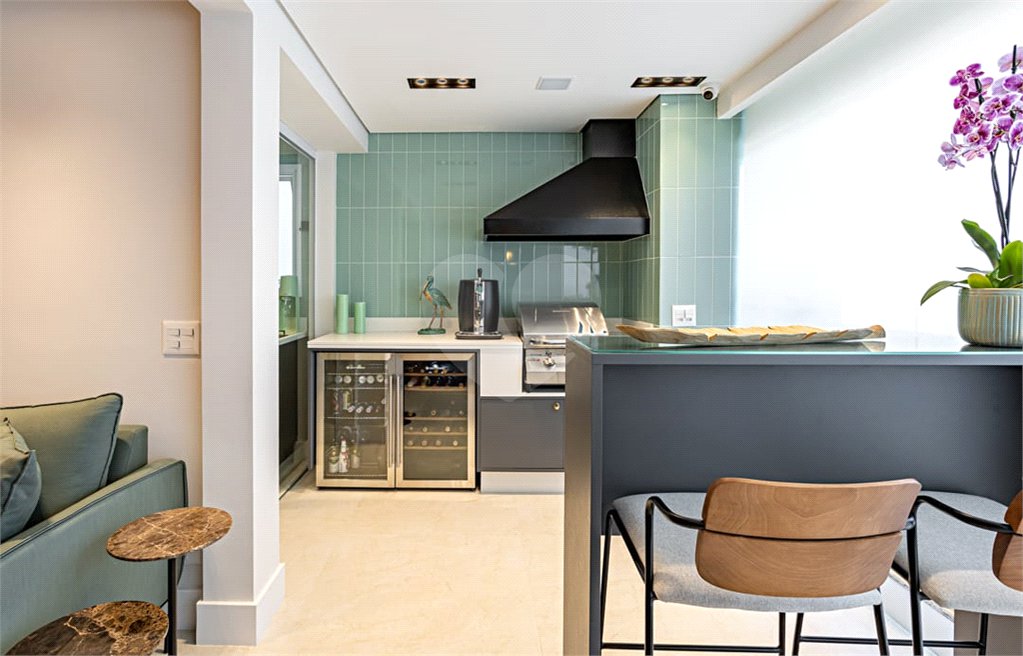 Apartamento à venda com 3 suítes em Jardim Sul, São Paulo, SP