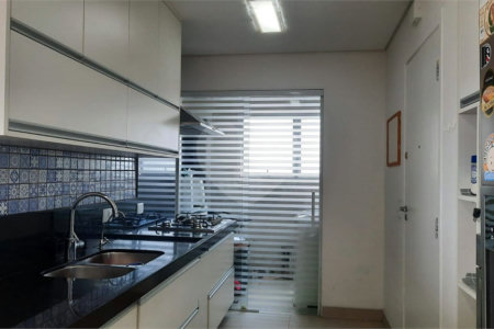 Apartamento à venda com 3 quartos, sendo 1 suíte, em Jardim Marajoara, São Paulo, SP