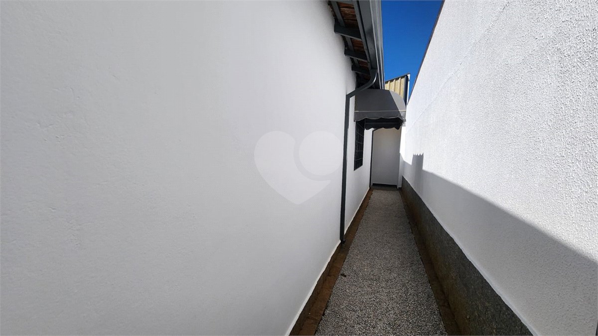 Casa à venda com 3 quartos em Vila Ramaciotti, Valinhos, SP