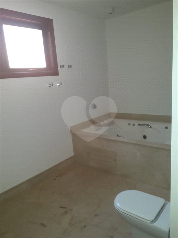 Casa à venda com 4 suítes no condomínio Jardim Vila Paradiso, Indaiatuba - SP