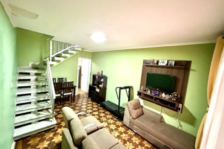 Casa à venda com 2 quartos em Vila Carrão, São Paulo, SP