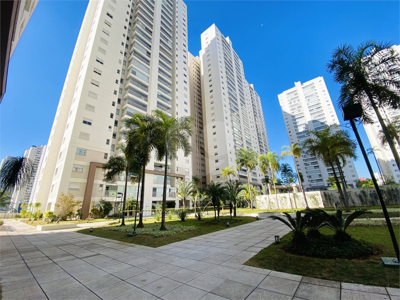 Apartamento à venda com 3 quartos, sendo 1 suíte, no Centro, São Bernardo do Campo, SP